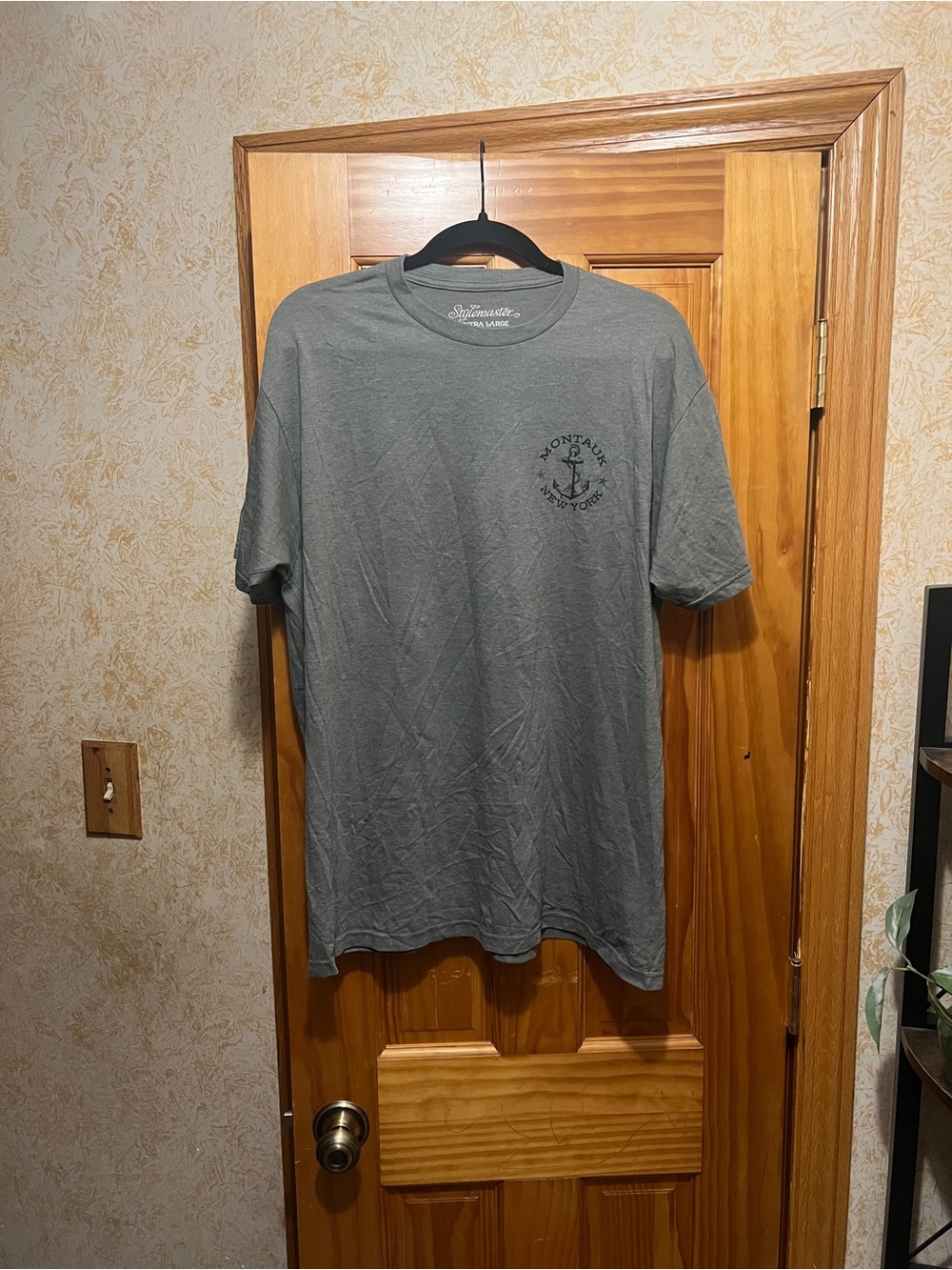 Men's Short-Sleeve Crewneck T-Shirt in Slate Gray